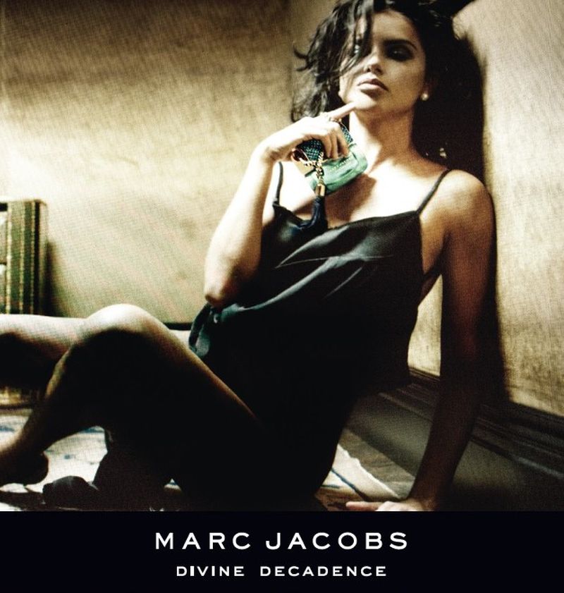 Nước hoa Marc Jacobs Divine Decadence