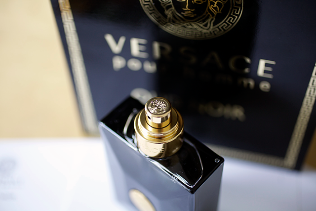 Nước hoa nam Versace Pour Homme Oud Noir EDP