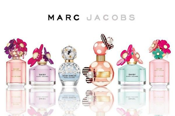 Gift Set nước hoa Daisy Marc Jacobs 4 chai mini